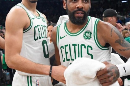 开云官方网-面对绿军10连败！欧文：现在我能更好地控制情绪了