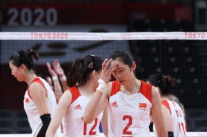 开云体育app下载-三连败女排晋级希望渺茫 朱婷伤重战意大利存疑